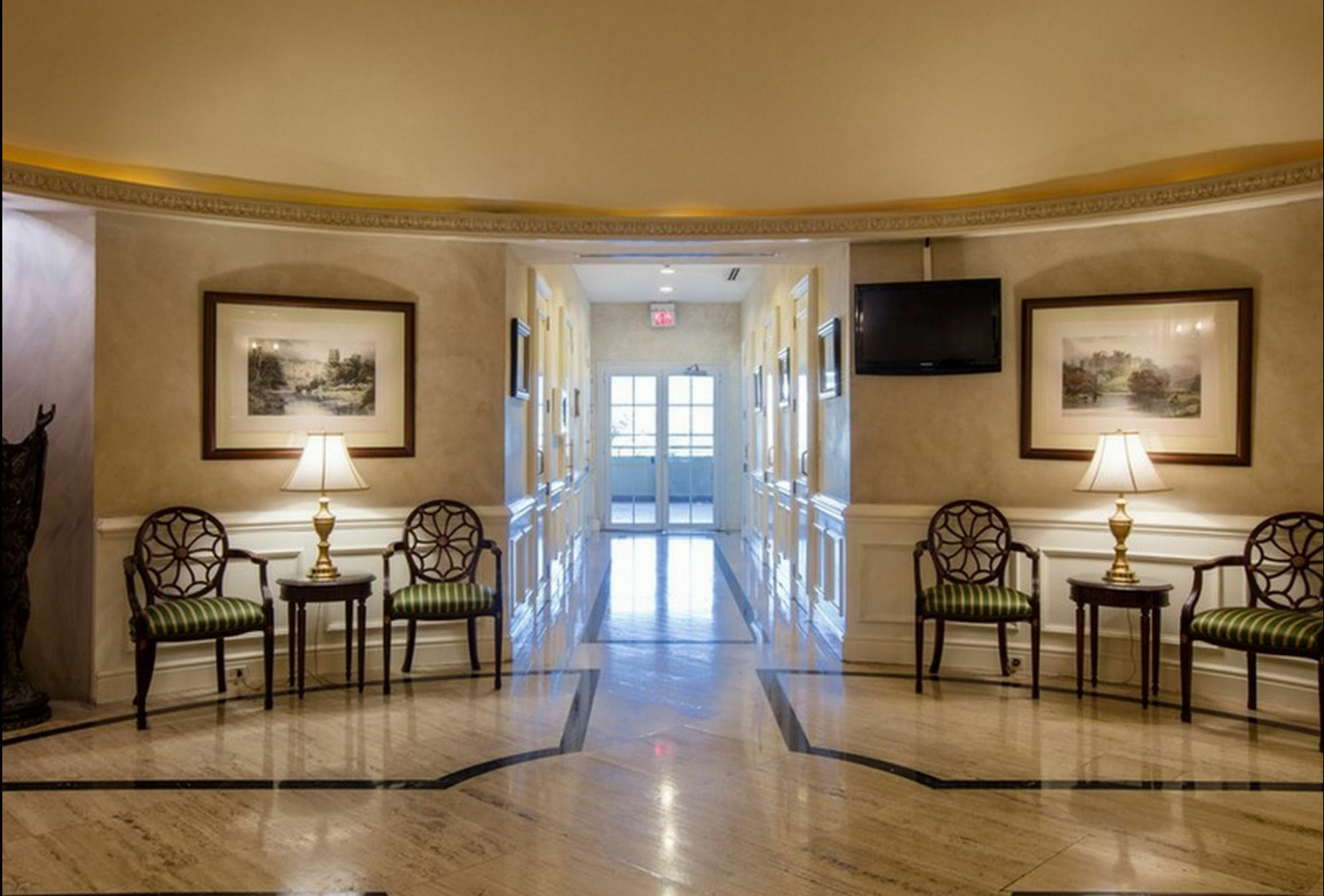 Barcelo San Salvador Hotel Bagian luar foto The lobby of the Inn at the Opera